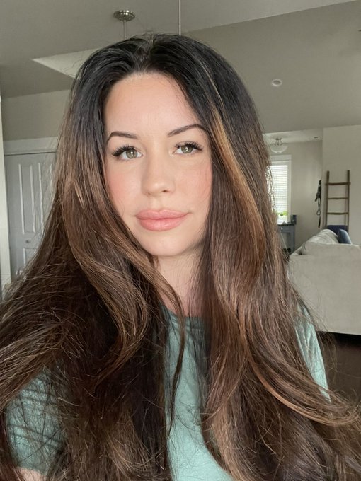 Starting a fitness journey this week😌 https://t.co/ZStjYmmdEb