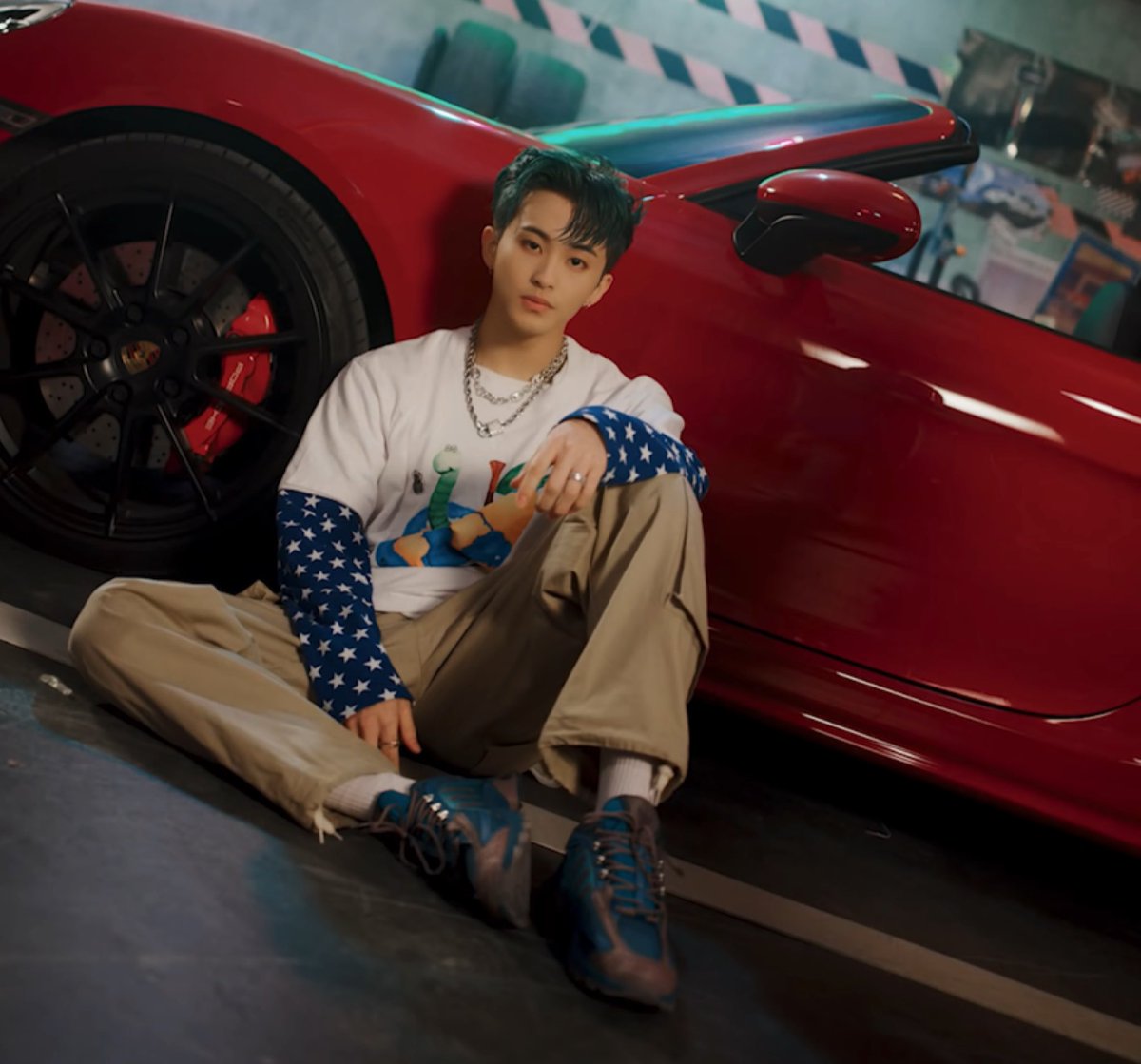 Liz_Mandy's tweet photo. Mark Lee from @NCTsmtown was sporting a beautiful pair of SYNC PACK #DPRxAdidas in todayโs @NCTsmtown_DREAM new mv, @_DPRREM did you know? ๐ https://t.co/MaGF3Pnl5Q