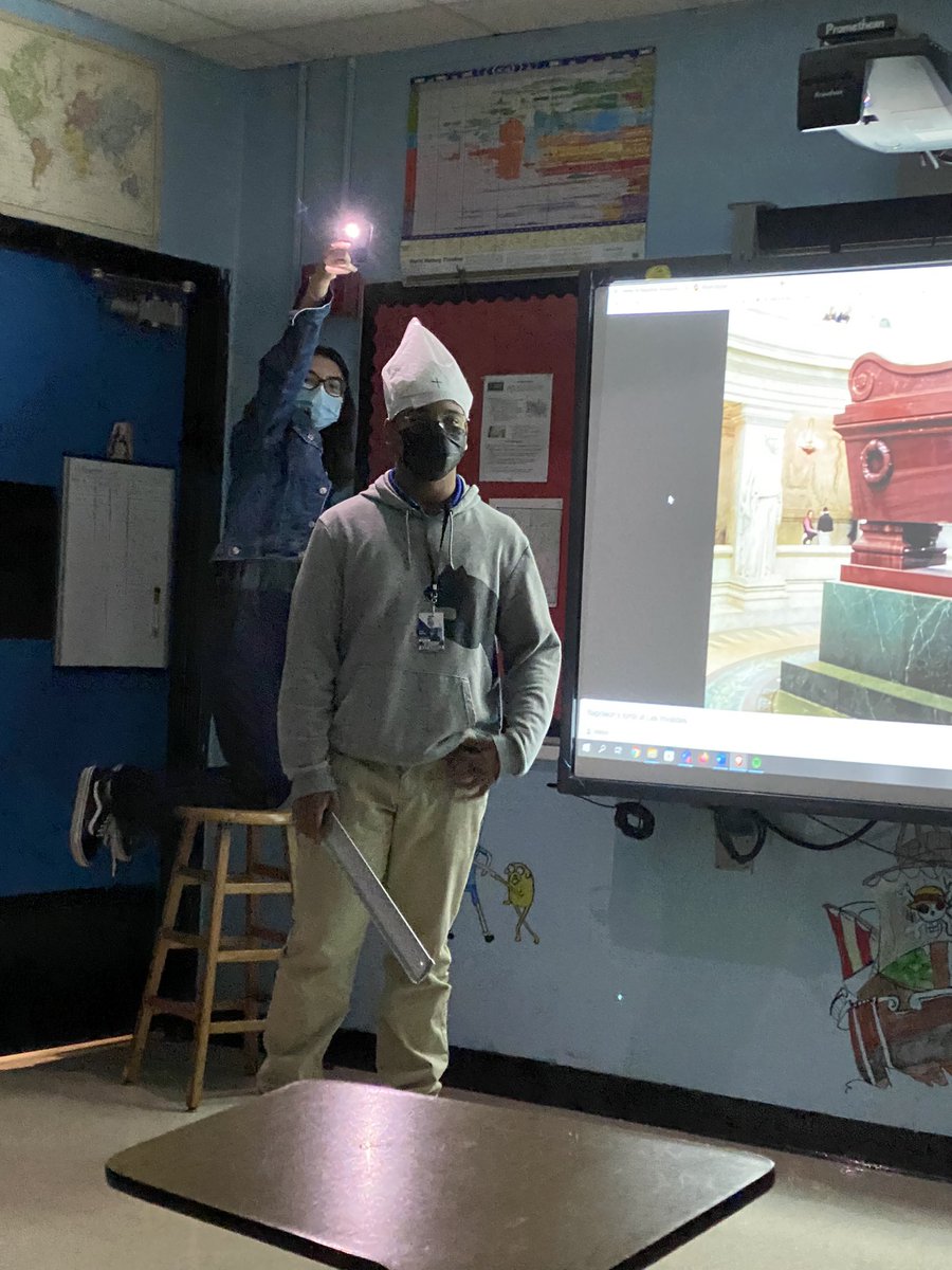 MrFrancosclass1's tweet photo. Today @josemartimast the entire AP euro class banded together to mourn the death of the great Napoleon Bonaparte with some (sometimes) heartfelt words from some of the historical figures who knew him best. https://t.co/PEYDpEwEYr