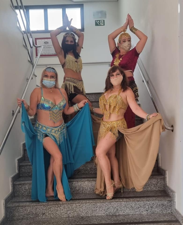 acmsaopaulo's tweet photo. Na ACM tem #DançaDoVentre? Tem, sim, senhor! Mas de forma esporádica, entre uma aula de YDance e outra. Algo especial que ocorre em algumas ocasiões lá na #ACMGuarulhos. Tudo para ampliar, ainda mais, a alegria de ser e estar na ACM. #VemPraACM ser feliz! https://t.co/SrcvnYJRyM