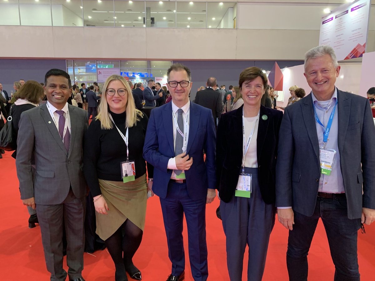 Some of the ICCA board members meeting F2F finally at IBTM! Great for ICCA leadership team to meet many members at the networking reception. ICCA family coming together ! What a happy moment ! ⁦<a href="/ICCAWorld/">ICCA</a>⁩ ⁦<a href="/JamesRExCeL/">James Rees</a>⁩ ⁦<a href="/MartaGomesParis/">Gomes Marta</a>⁩ ⁦<a href="/jaap_bakker/">Jaap Bakker</a>⁩