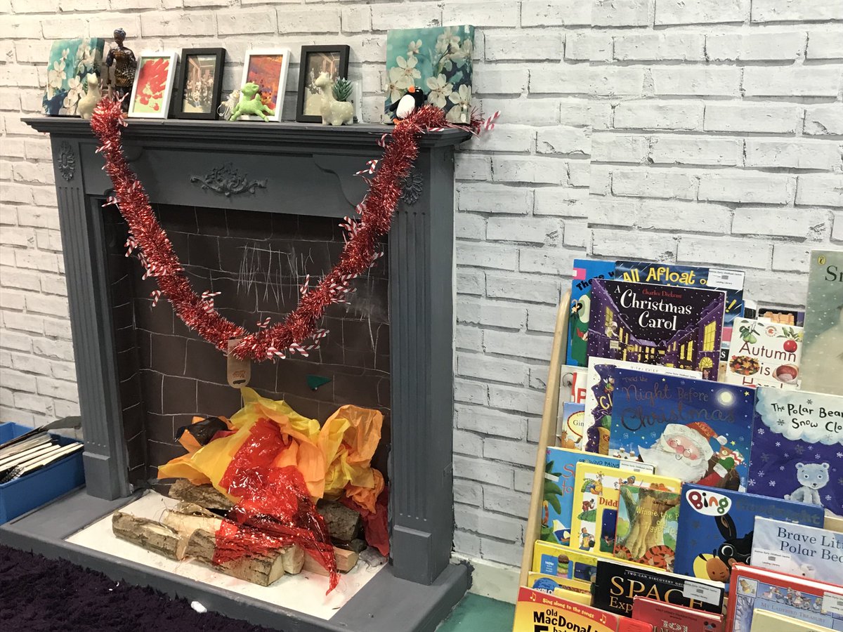 GalstonECC's tweet photo. It’s beginning to look like Christmas!! https://t.co/qJbTmvVjVT