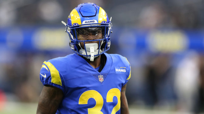 SoyNuevaPrensa's tweet photo. Asesinan a exjugador de NFL; su padre lo mató de un balaz - https://t.co/YqjuPX5Rg0
#SoyNuevaPrensa #Beisbol #Estadosunidos #Futbolamericano #Jugador #Losangeles #Otisanderson #Sucesos #Deportes https://t.co/Qbb48iZWMQ