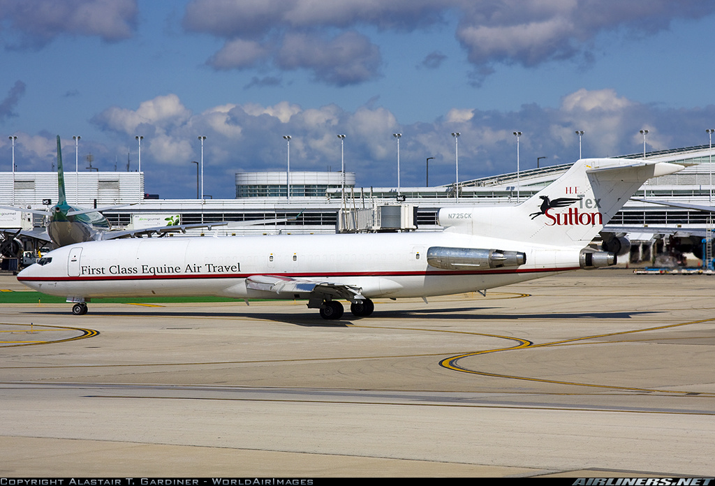 n194at's tweet photo. Kalitta Charters II
Boeing 727-224F N725CK
ORD/KORD Chicago O'Hare International Airport
Photo credit Alastair Gardiner | August 2011
#AvGeek #Airline #Aviation #AvGeeks #Boeing #B727 #Kalitta #TexSutton #ORD @fly2ohare https://t.co/Yx4FkWvz7E