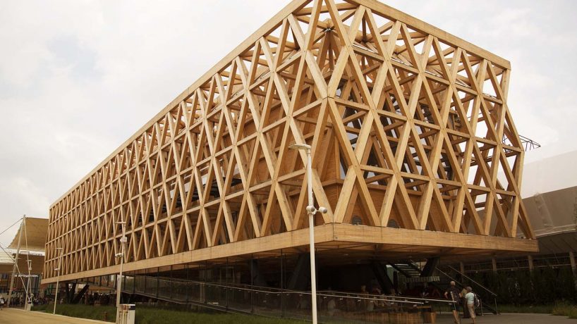 Pauta_cl's tweet photo. Edificación en madera en Chile: potencialidades y pendientes junto a Sergio Pereira, gerente de arquitectura de Norte Verde.

📡 EN VIVO | #PlazaPauta → https://t.co/WrvVQ8HlCk https://t.co/cR0rKIPR1p