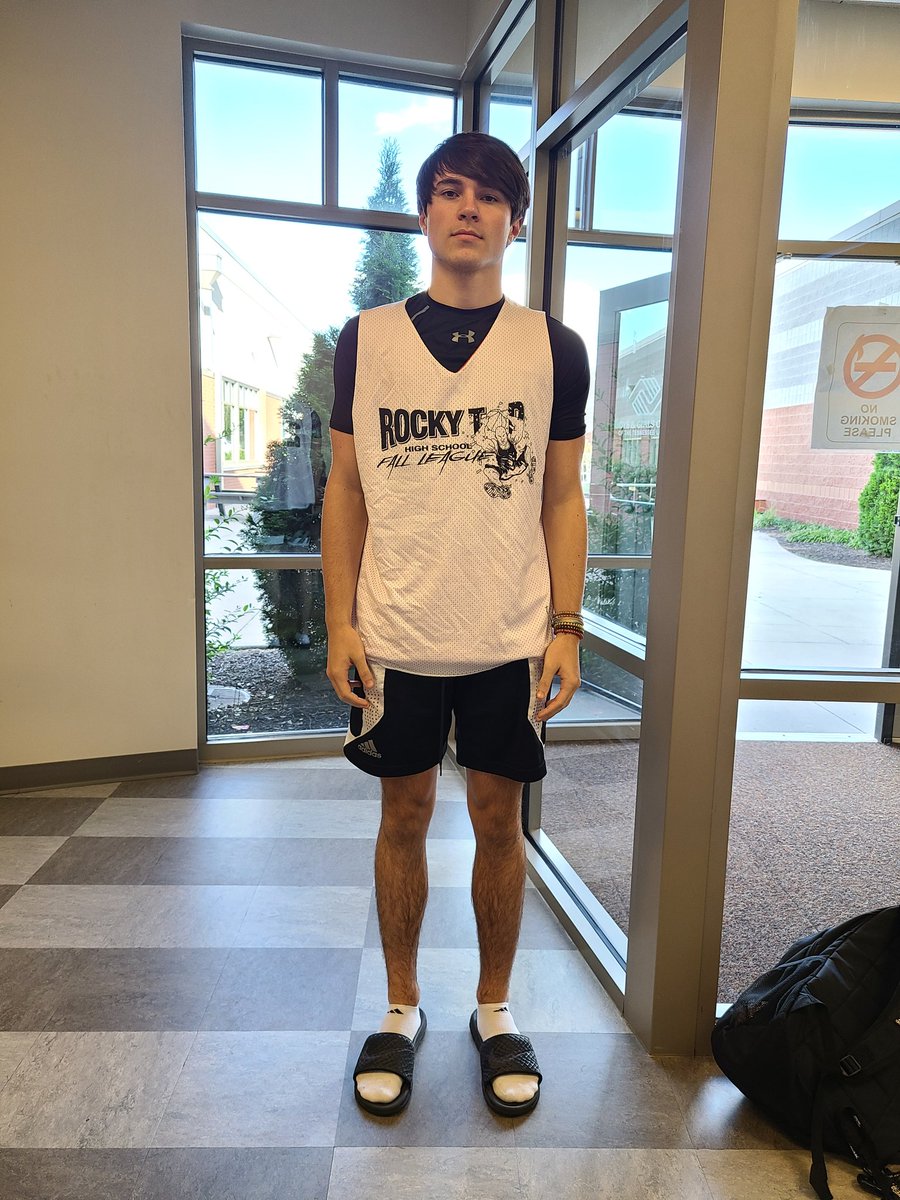 Tnprephoops's tweet photo. Major shoutout to @MCMensHoops
Two big commits in @jacksongarner3_ and @jaylongreen0 
Two local players who fit the way the Scots like to play.
Great kids as well.
Future is bright at the College
@coachplaceres 
@EYF17s 
@KnoxWebbHoops https://t.co/YUkMirUVRR
