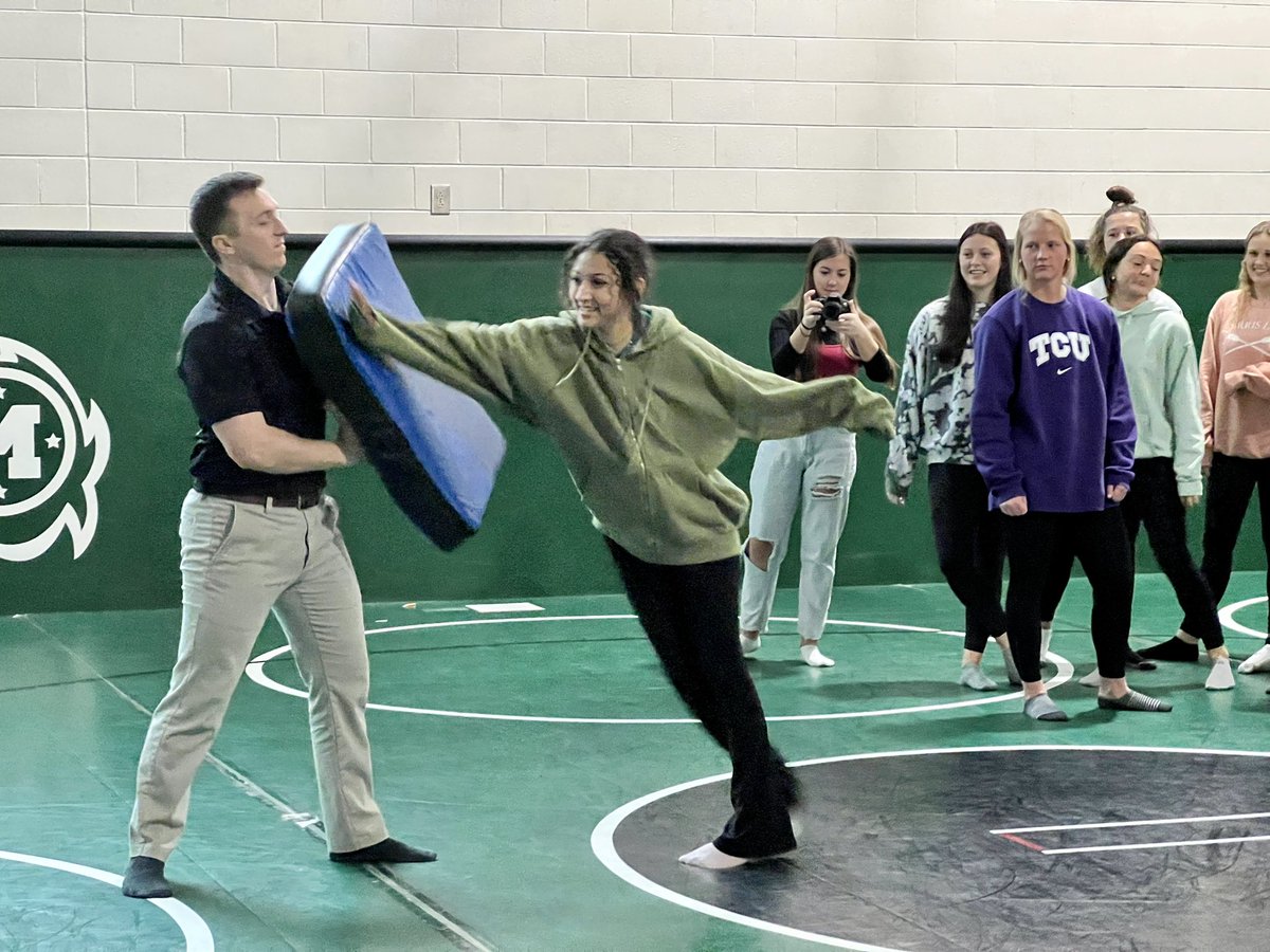 Tina Roberts tweet media