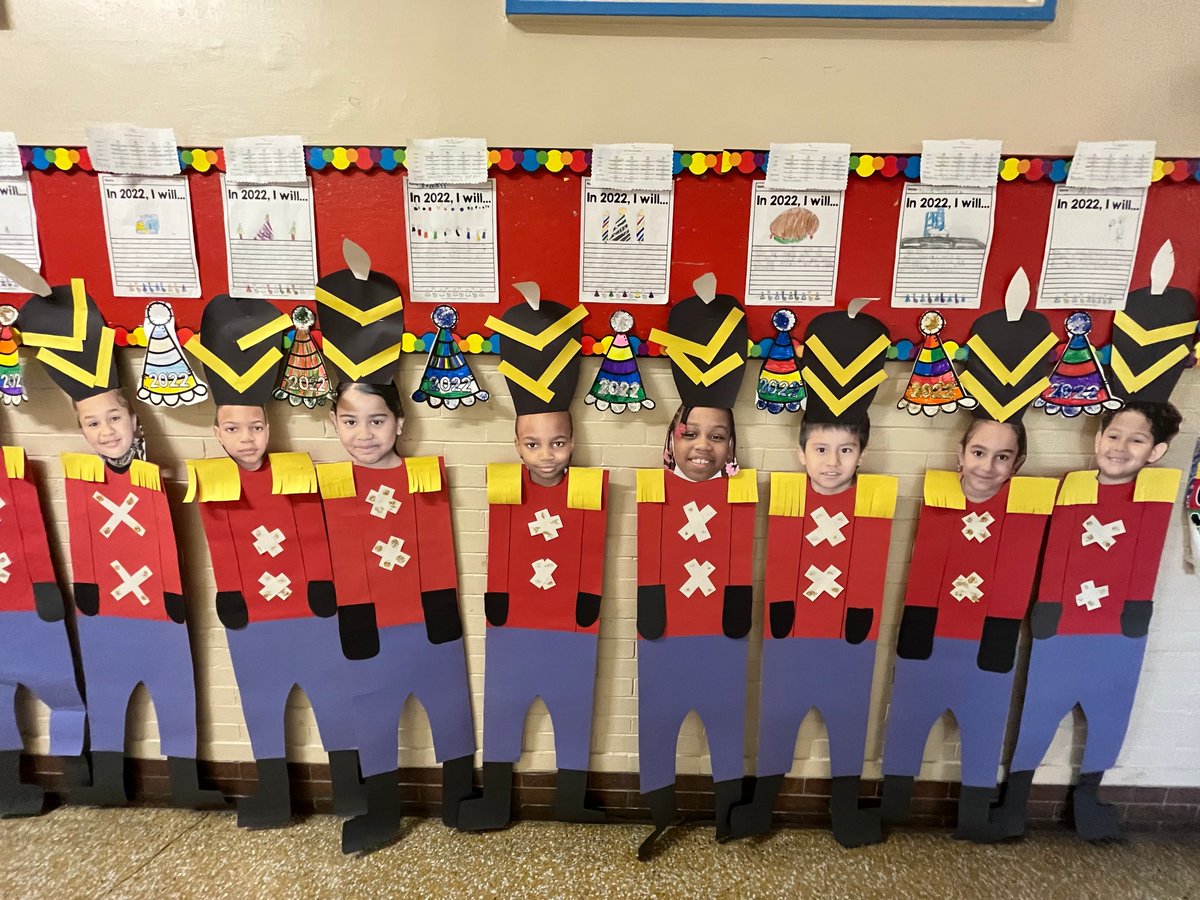 NasserIbrahim's tweet photo. The hallway theme decorations at #School23 has been inspired by our students! #AllAboutOurStudents @YonkersSchools @mwalpole1024 https://t.co/e60HQWOPda
