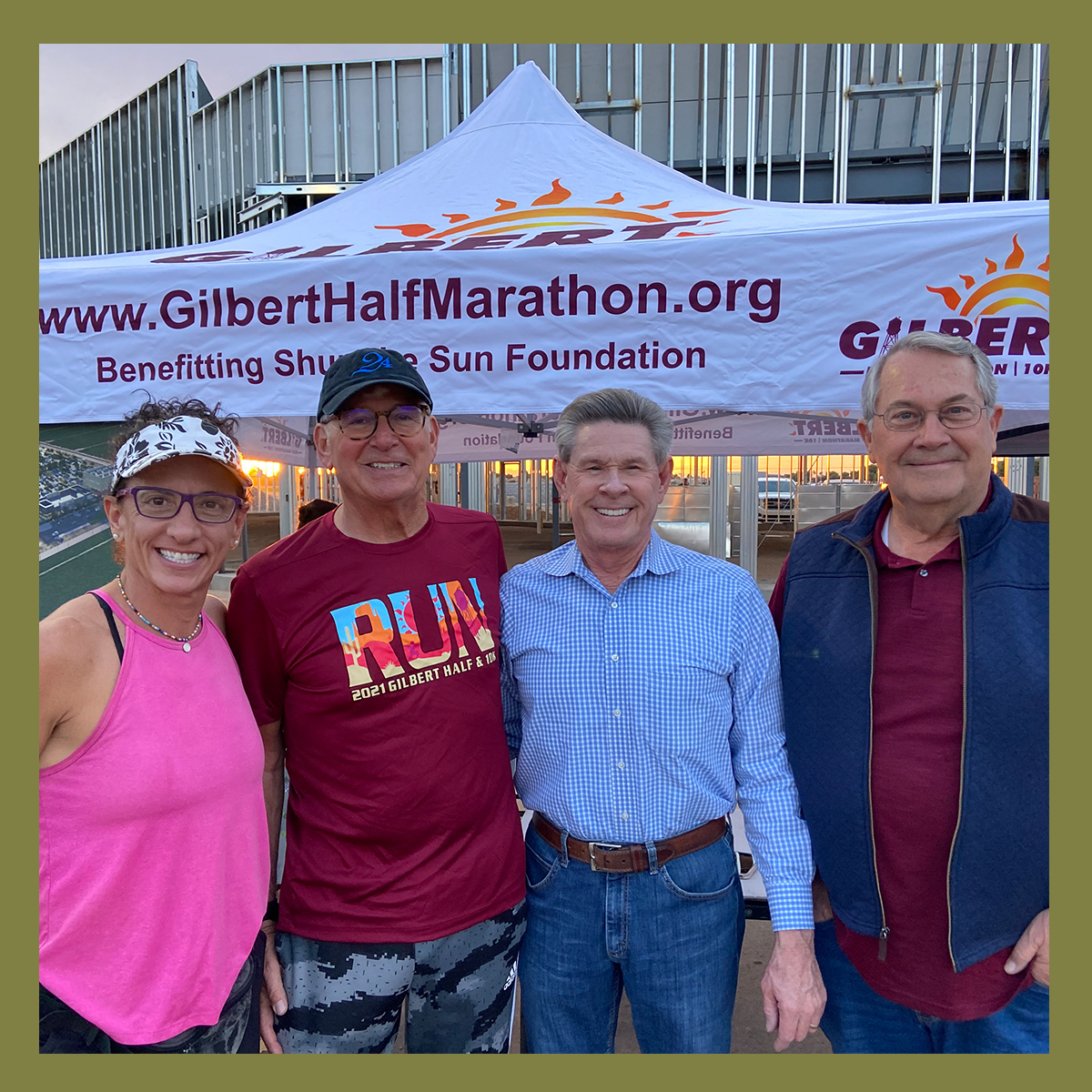 verdeatcooley's tweet photo. Last month, we sponsored The Gilbert Half Marathon &amp; 10K with contributors from Cooley Station and Western Horizons Realty. Check out some of these fun pics! #VerdeAtCooleyStation #GilbertHalfMarathon https://t.co/xwF6WemNrB