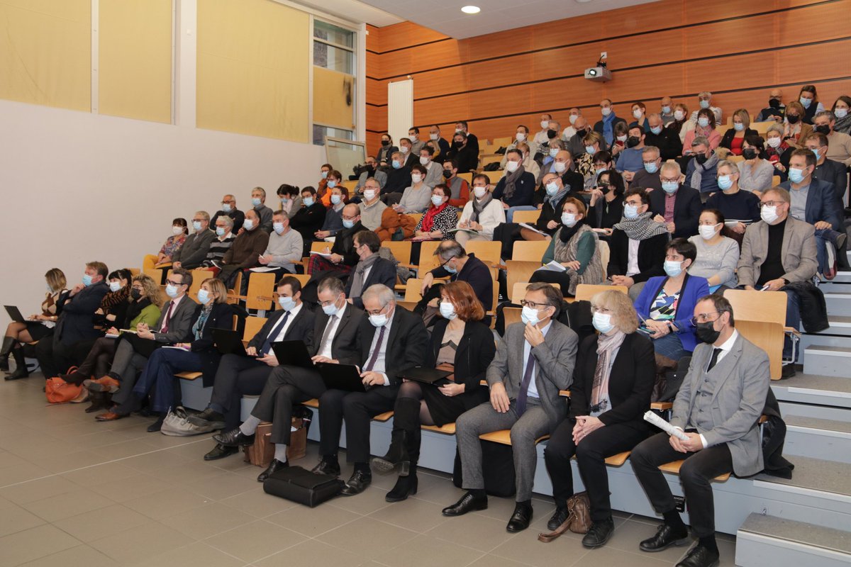 Karim BENMILOUD (@benmiloudkarim) on Twitter photo Journée des Directeurs/ Directrices Délégués aux Formations Professionnelles & Technologiq. (DDFPT) & adjoints: l’académie <a href="/acclermont/">Académie de Clermont-Ferrand</a> lance 1 dispositif d’accompagnement innovant pour mieux recruter, professionnaliser, suivre les carrières
#Grenelledeleducation
#FeuilleDeRouteRH Journée des Directeurs/ Directrices Délégués aux Formations Professionnelles & Technologiq. (DDFPT) & adjoints: l’académie <a href="/acclermont/">Académie de Clermont-Ferrand</a> lance 1 dispositif d’accompagnement innovant pour mieux recruter, professionnaliser, suivre les carrières
#Grenelledeleducation
#FeuilleDeRouteRH