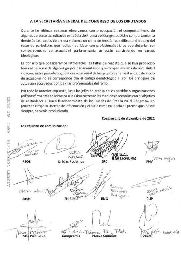 somoslibres_esp's tweet photo. ❌🎙 Hoy hay una mayoría en el Congreso de los Diputados que no defiende la libertad de prensa, constitucionalmente protegida.

✋🏻🐍 Siempre estaremos con la libertad. ¡Nos tendrán en frente! https://t.co/e2rvoPBIPc