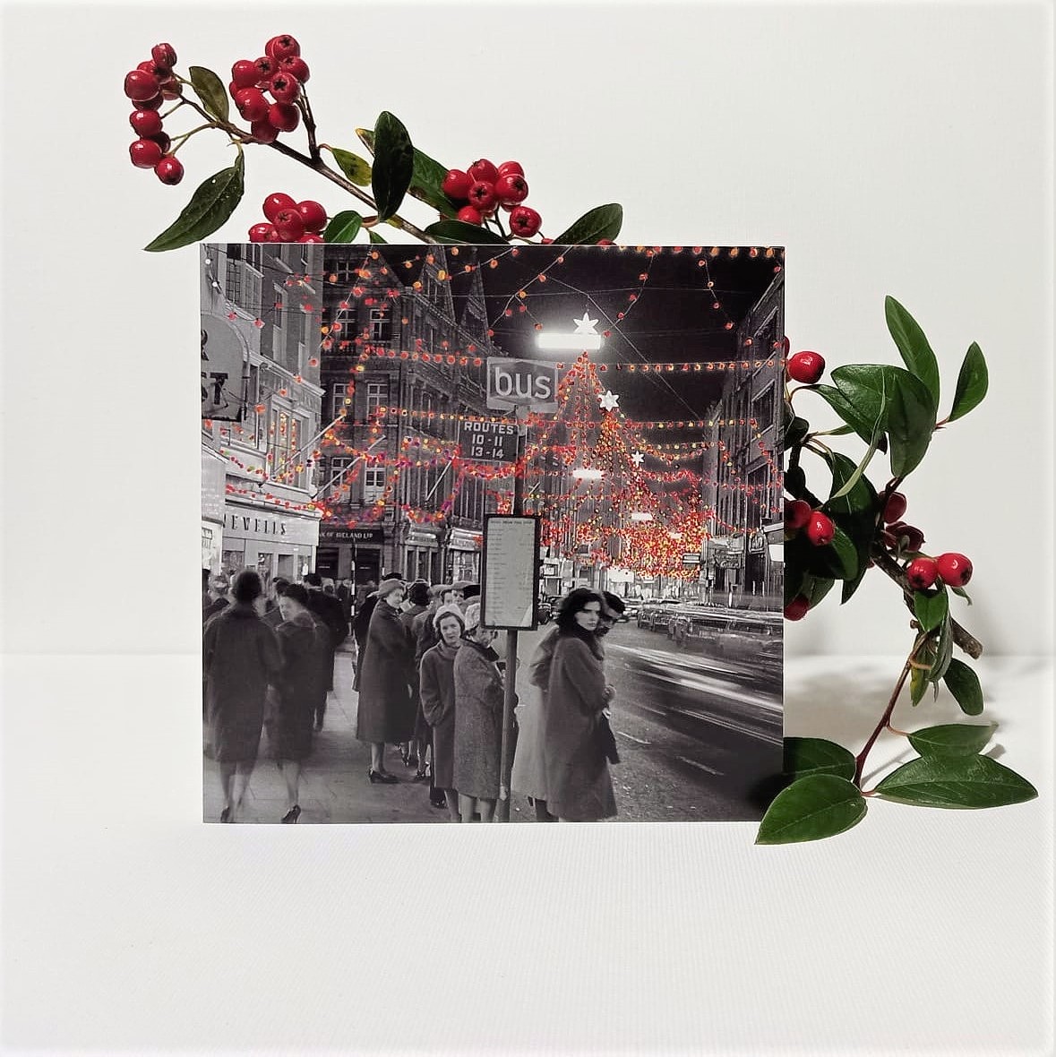 KellyCardsLtd's tweet photo. This wonderfully atmospheric card taken on Grafton Street in 1961 is a great way to send Christmas greetings to friends and family. Kelly Cards Christmas packs support ALONE. Available in bookshops around the country.
#irishchristmas #ALONE #irishchristmascards #buyirishonline https://t.co/iwd4Puo9vq
