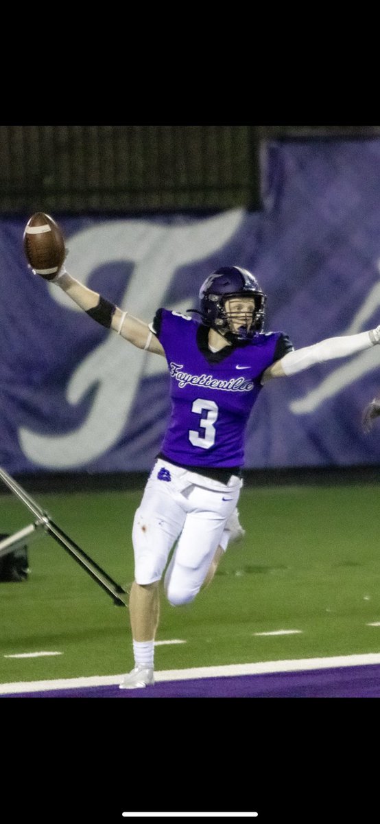 FaySportsNet's tweet photo. How many days until @FayBulldogsFB plays for the State Championship?? Let’s goooo! #PurpleReign #CountdowntoState #3daysleft https://t.co/vWeNpIcVhQ