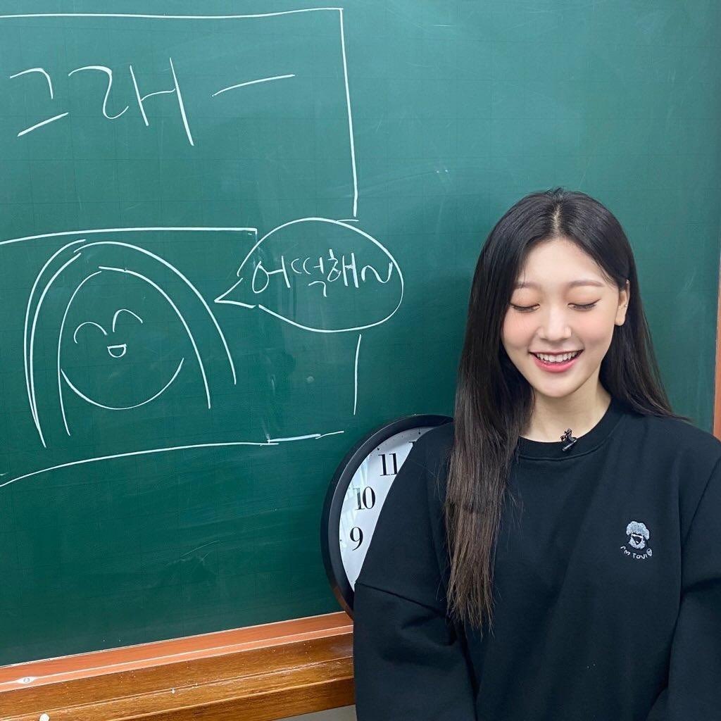 choerrybase's tweet photo. more choerry by yves https://t.co/a4e813QcRg