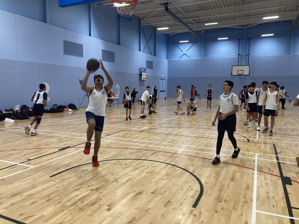 RSSportandPE's tweet photo. So good to have a basketball fixture v Bulmershe. Outstanding contributions from the whole squad as they started the season with a win. So much potential for the rest of the season. #BuildingGoodMen https://t.co/kW5iqfpw1X