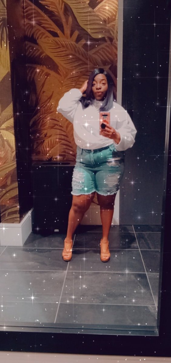 QueenPrissie's tweet photo. Soooo Im Just Sitting Here Wondering Did You Go Vote For Me Today? 🤔🤔

⏬⏬⏬⏬⏬��⏬⏬⏬
Pawardsshow@gmail.com
There's the email Make Sure You Put QUEEN PRISSIE OR YANTIA HARRIS FOR MODEL/ RUNWAY MODEL OF THE YEAR!

Thank You To Everyone Who Have Been Voting Daily I Love You! https://t.co/CWCGEPI3NV