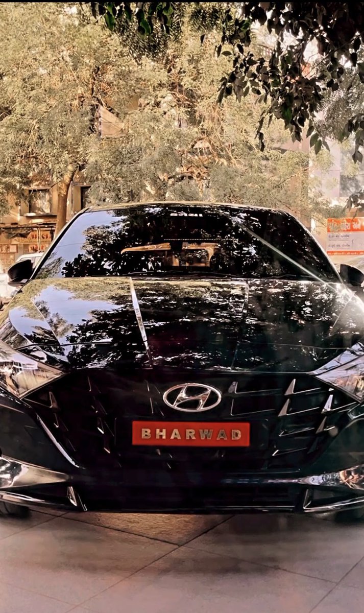 divyesh_matiya's tweet photo. New car 🚗 ✨
#Matiya #Bharwad https://t.co/YlLe0fyZFB