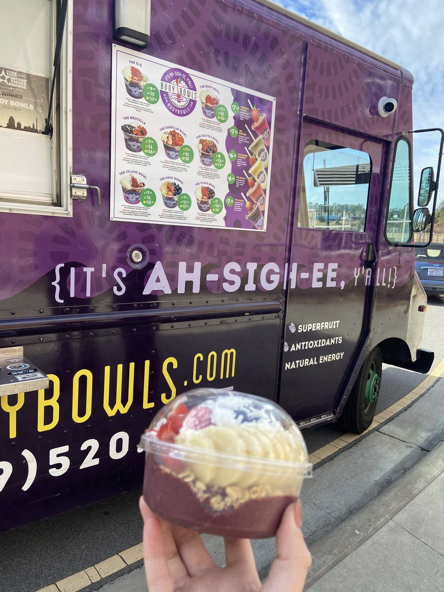 Kelly Hurry tweet media