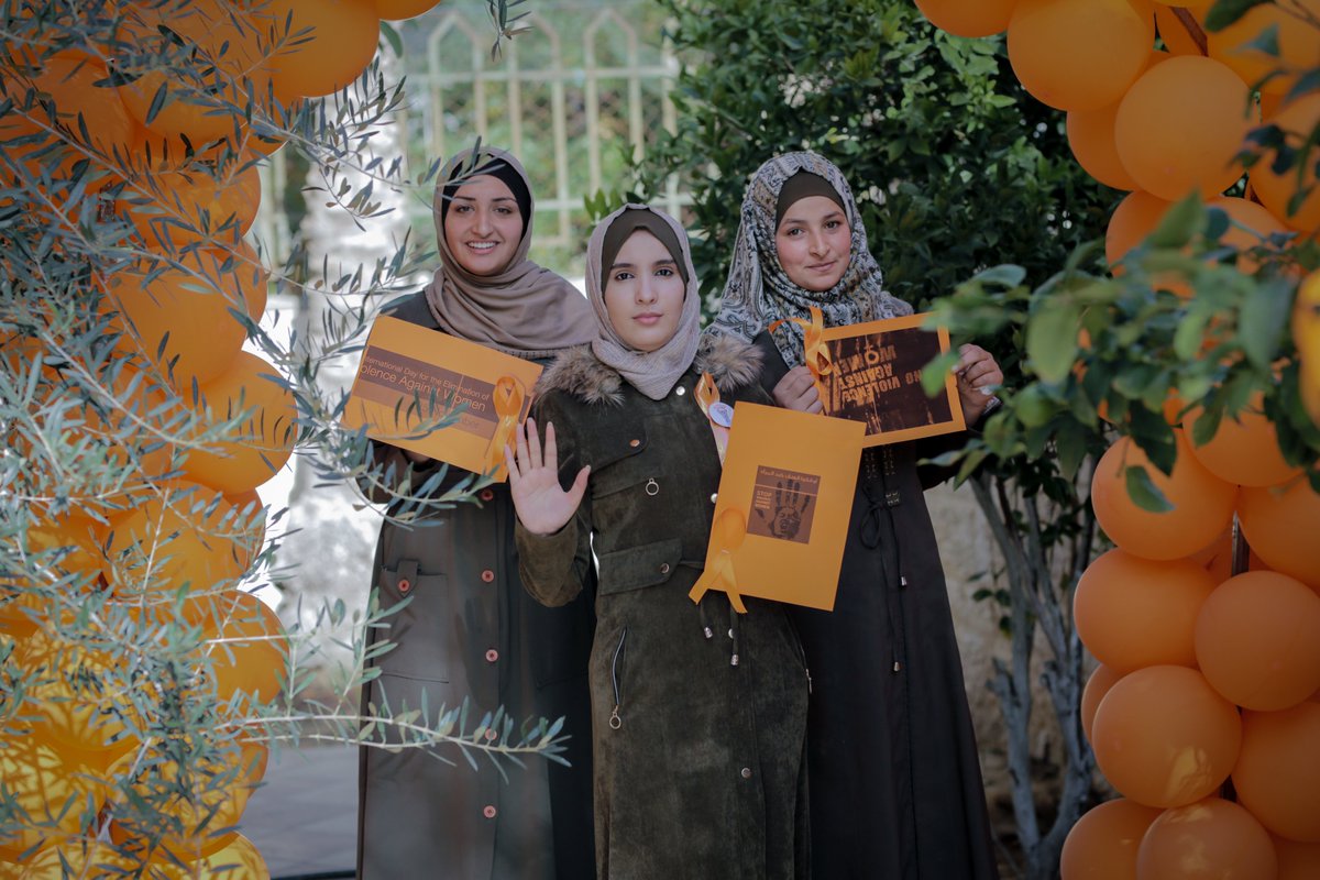 AlFakhoora's tweet photo. #HERstory IS ourStory @AlFakhoora Students; Rawan, Nadia and Ameera stand against #gender-based violence #16DaysofActivism2021 @EAA_Foundation @UNDPPalestinian @UNDP4Youth https://t.co/4bv1fsm9r9