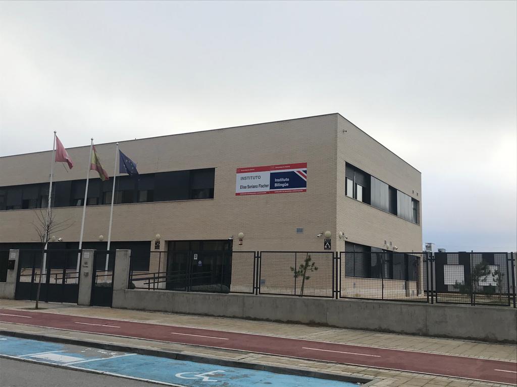 Getafe Informaciones: La AMPA del IES Soriano Fischer de Getafe exigimos a la Comunidad de Madrid el comienzo inmediato de las obras de ampliación del Instituto #Getafe. pulidoruiz.blogspot.com/2021/12/la-amp…