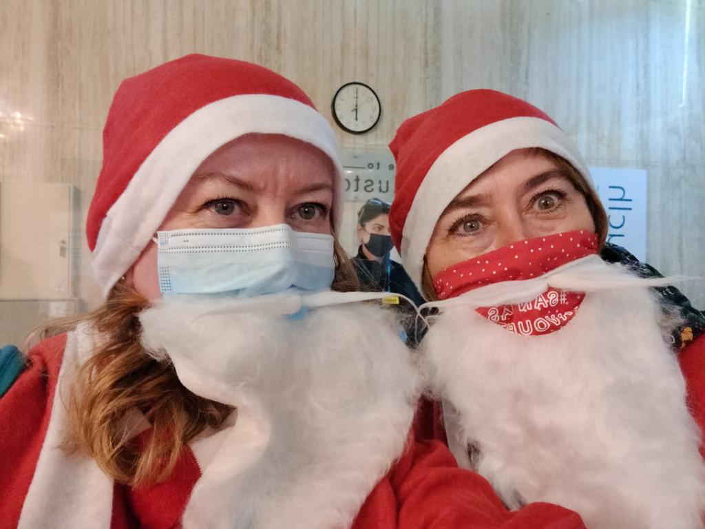 Me and @AlisonClement15 ready for #santarun (walk) @UCLHCharity @jo_gelona @sevanster Sponsors please!