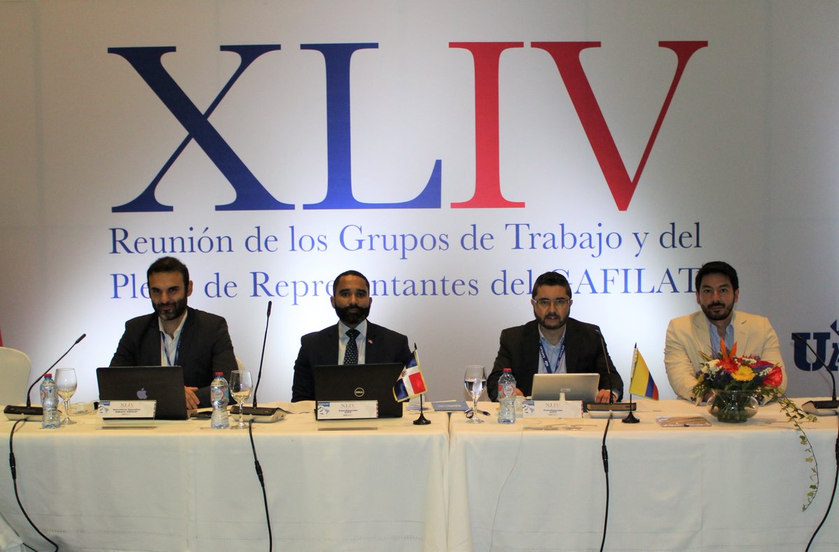 UIAFColombia's tweet image. #EnEsteMomento el director de la UIAF #JavierGutiérrez lidera con la @UAF_RD el Grupo de Trabajo de Financiamiento del Terrorismo - GTFT del @gafilat. Sinergia internacional para el desmantelamiento de las organizaciones criminales. #ColombiaEnElPleno