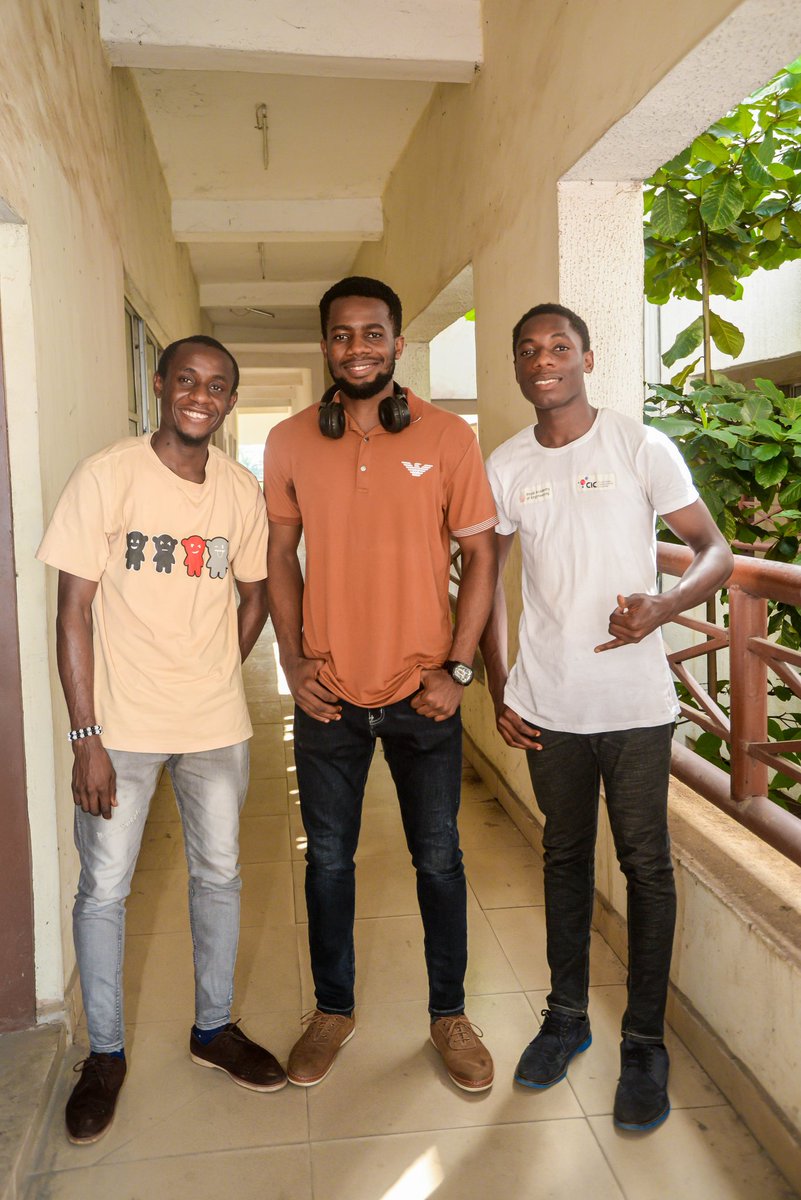JamesIbekason's tweet photo. Brotherhood

When you have only brothers 😁

#makemaker 
#makemaker001 
#ibekasonjames
#fusion360 
#clintonel https://t.co/nLNiaGG7qt