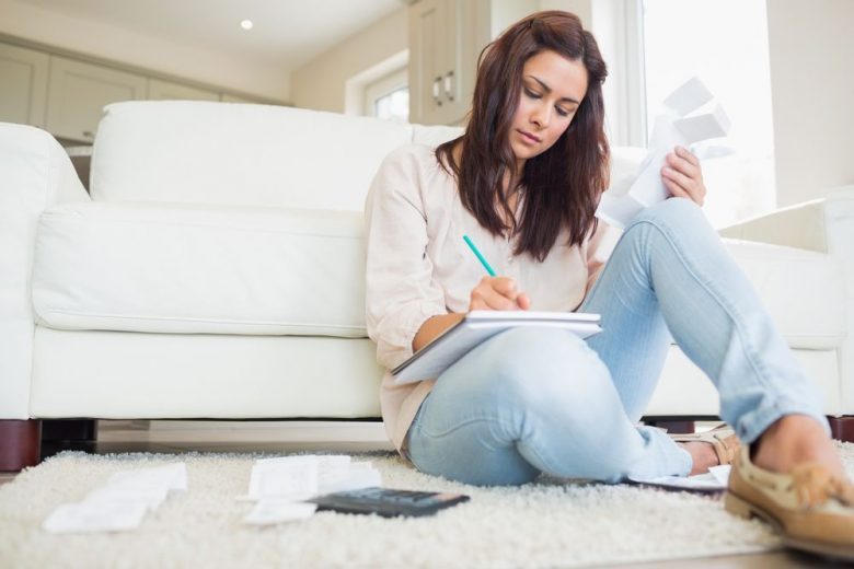 Lisa__Collins's tweet photo. Organizing your debt by category can make it easier to understand how much debt you have. #debtfree #financialplanning  https://t.co/45qrmz8ji1 https://t.co/Mdz05iyKVK