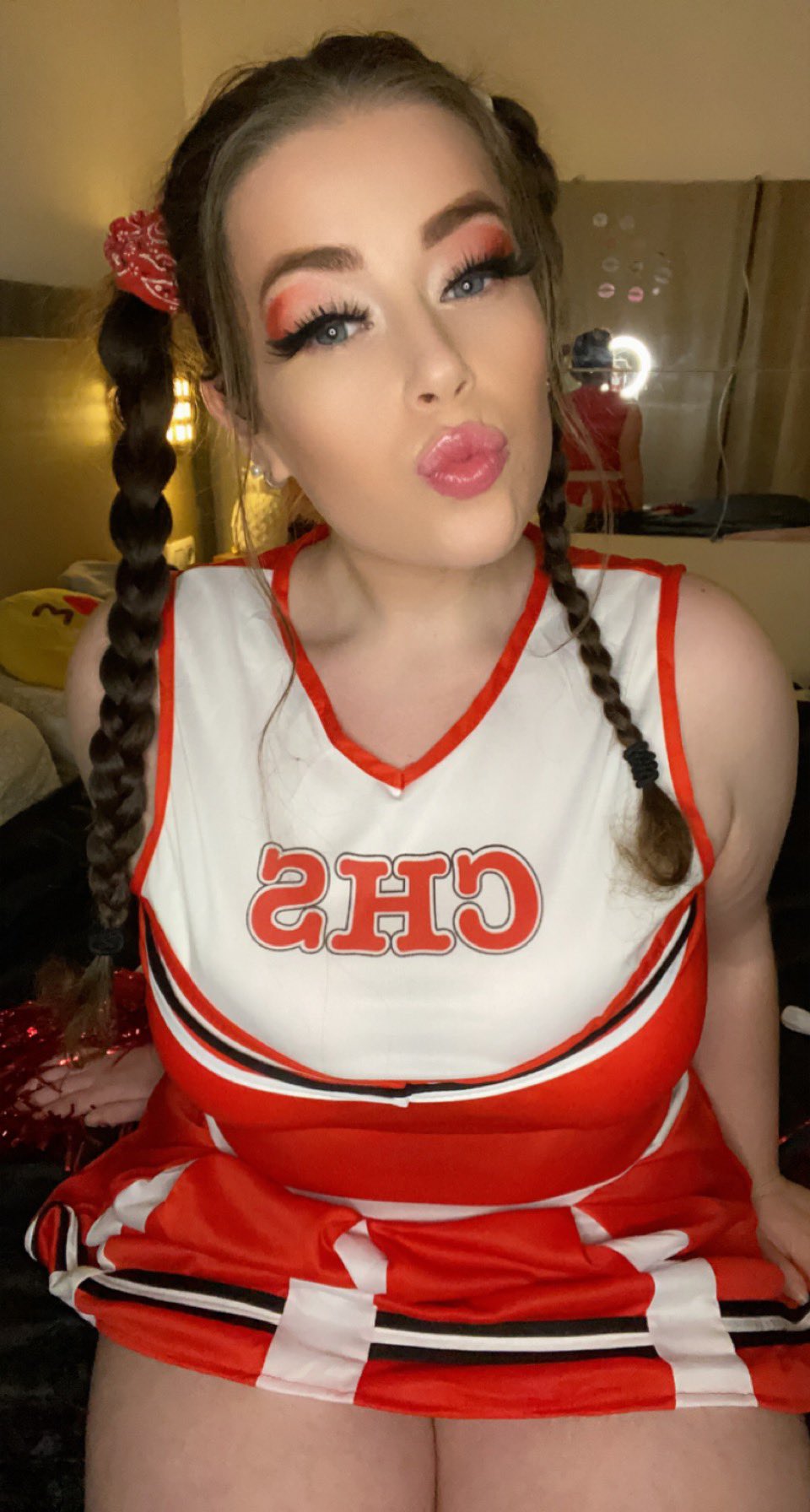 TW Pornstars - Amelia Skye 😈🇬🇧🇪🇸. Twitter. Give me a H Give me a O Give