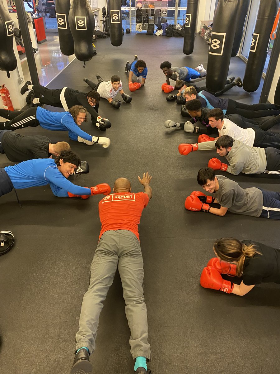 Sixth Form BTEC Sport students spent a memorable afternoon with Former Commonwealth &amp; IBO World Champion, Richard Williams at the Secret Boxing Gym. Thank you for training us!🥊 
<a href="/LambethPE/">LA Sport</a> <a href="/UnitedSport1/">United Sport</a> 
#sport #boxing #inspiring #hardwork #sixthform