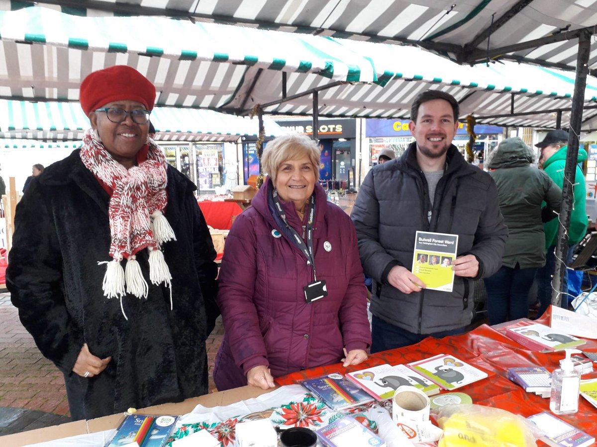 Attended the Bulwell Market Christmas today with my colleagues Cllr Barnard and Gardiner talking to local residents and given out information  out useful information about the Council Service. Great day and able to see all the other organisations and their stalls.