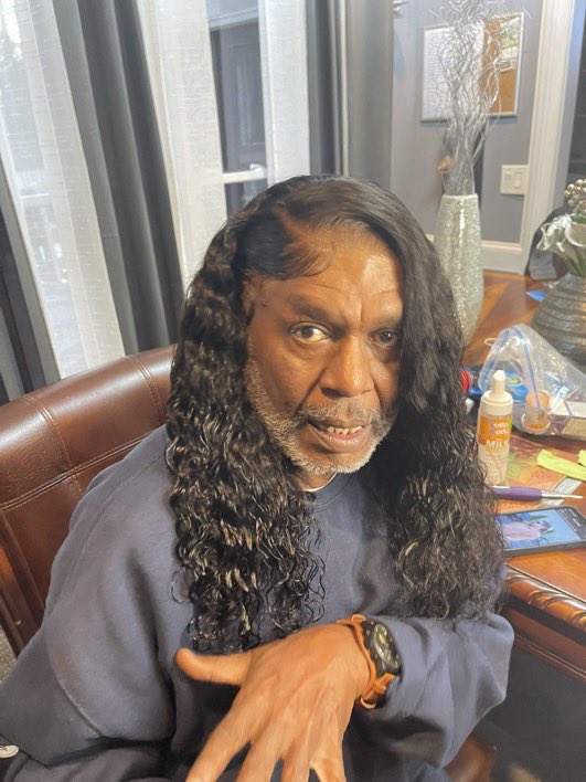 capitalq_'s tweet image. “2 things I never seen is a turtle with speed &amp;amp; a bitch I need”