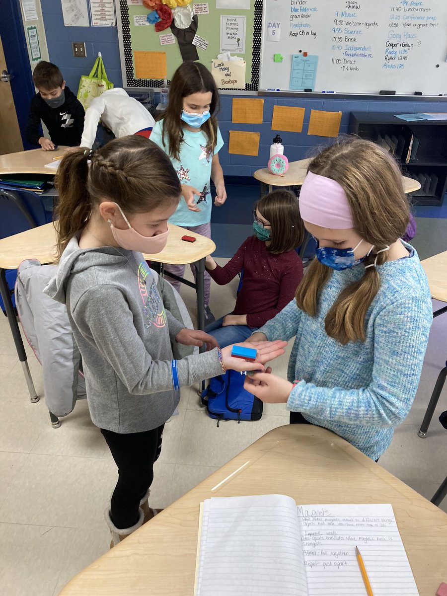 Fearless4th's tweet image. Checking out attraction and repulsion! These magnets have some awesome force!! #4thscience @BearCreekEtown