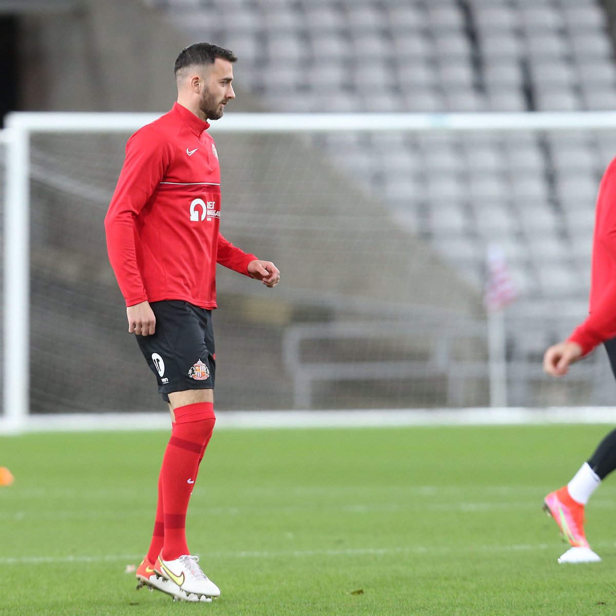 SunderlandAFC's tweet photo. Welcome back, Arby 👊
#SAFC #SUNOLD https://t.co/llOQX9tvGq