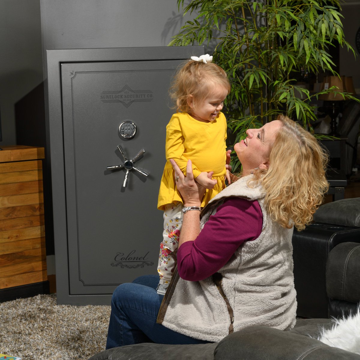 Surelock_Co's tweet photo. Protect what can't be replaced with @Surelock_Co!

Discover more with the link: https://t.co/XdFxc9BVN5
.
.
#SureLockSecurity #SLS #SureLockSecurityCo #SureLockSecurityCompany #Safety #GunSafe #HomeSafe #Security #Storage #Valuables #Protection #ProtectWhatCantBeReplaced https://t.co/8XDCbMPwNt