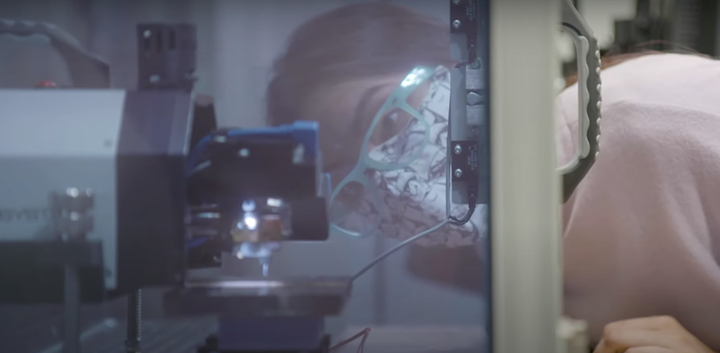 rit_ise's tweet photo. Samantha Sorondo, a student in our ISE department is researching metal 3D printing. "I characterize samples by performing metallography and important  mechanical tests. When looking at a sample under the microscope, I look at the grain structure and direction." https://t.co/KUzgKcn91t