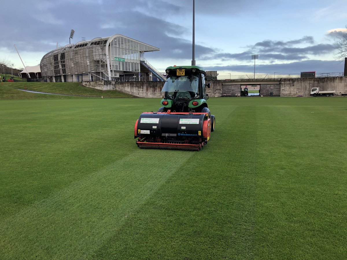 tomcowley17's tweet photo. Busy couple of days @TheAgeasBowl thanks to Keith @PitchesUk for deep spiking both squares and net area. Main outfield cut with @DennisMowers rotary height now at 20mm little bit thin in the shaded areas but overall coverage is very good #progressingwell @hantscricket https://t.co/ng6RE7DEz7