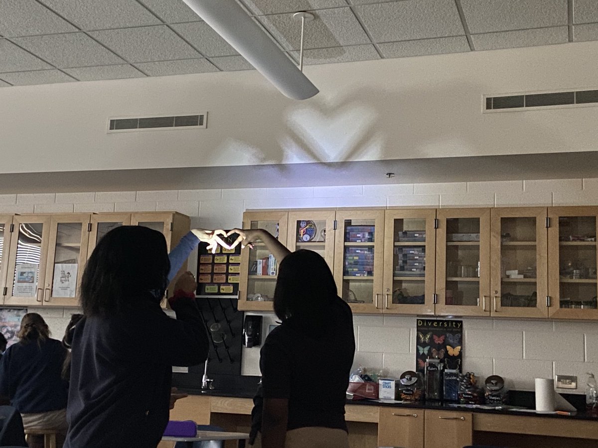 msloanh's tweet photo. 8th graders “Love” learning about light waves! ⁦@WAMiddleSchool⁩ https://t.co/pTwp3WPLIC
