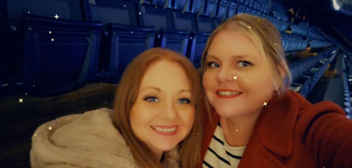 AnnaJen04006920's tweet photo. #SMAnottingham we are ready for you !! @IAmChrisRamsey https://t.co/uKDwqe4Leo