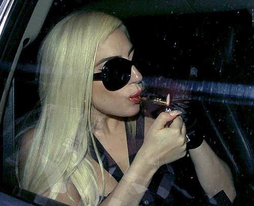LMonsterReacts's tweet photo. lady gaga getting stoned in public https://t.co/g6Da6IVdAc