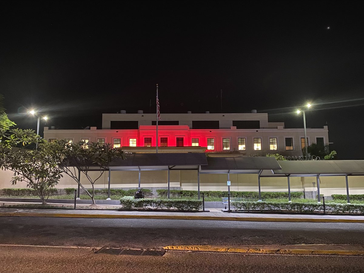 In recognition of World AIDS Day 2021 the U.S. Embassy in Kingston is lit in red. 
We remember the lives lost to HIV/AIDS and stand in support on those living with or affected by the epidemic.

#WAD2021