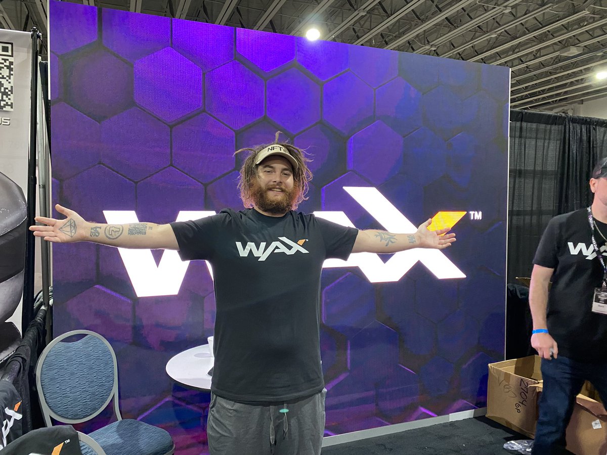 AminaMotala_'s tweet image. DCentral Miami 2021 with @Bitboy_Crypto @RiceTVx @KennethBosak William Bear Richard Li 4k 

WAX.io #Devco

#Metaverse #NLP #Miami #DeFi