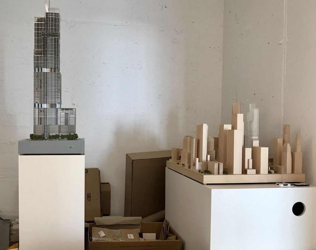 VanguardHiragi's tweet photo. A series of pics on the supposed redesign of 2 WTC with the return of Foster just floated!
If true, I’m disappointed. I’d rather go with Ingel’s design. It still looks good as a stand-alone tower, but it just lost respect to the original master plan
Source: New York Yimby #2WTC https://t.co/8eTOpVykoO