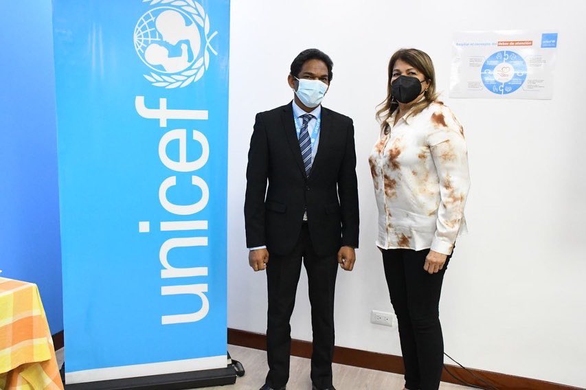 Finalizando la tarde, tuve una reunión con los compañeros de la <a href="/unicefvenezuela/">UNICEF Venezuela</a> en la que realizamos un balance sobre el retorno a clases presenciales.

<a href="/NicolasMaduro/">Nicolás Maduro</a> 
@MPPEDUCACION