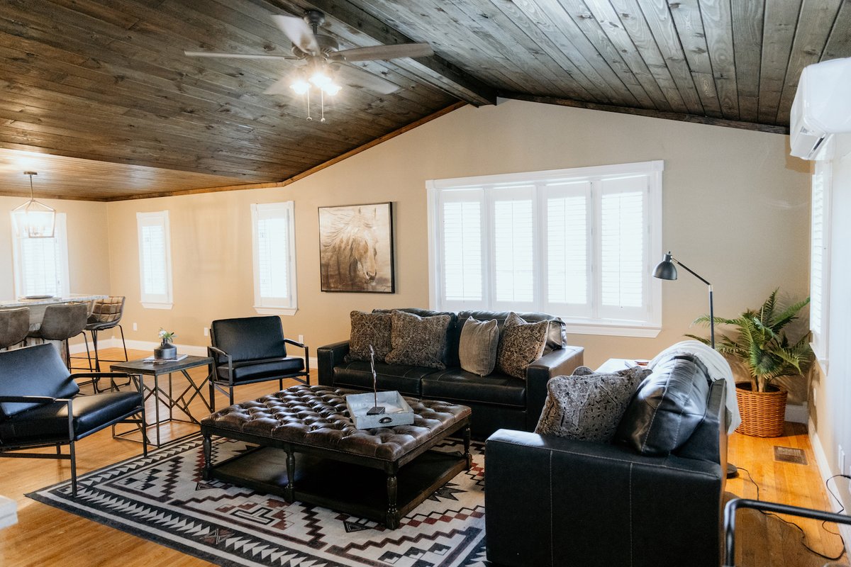 Dant Crossing tweet media