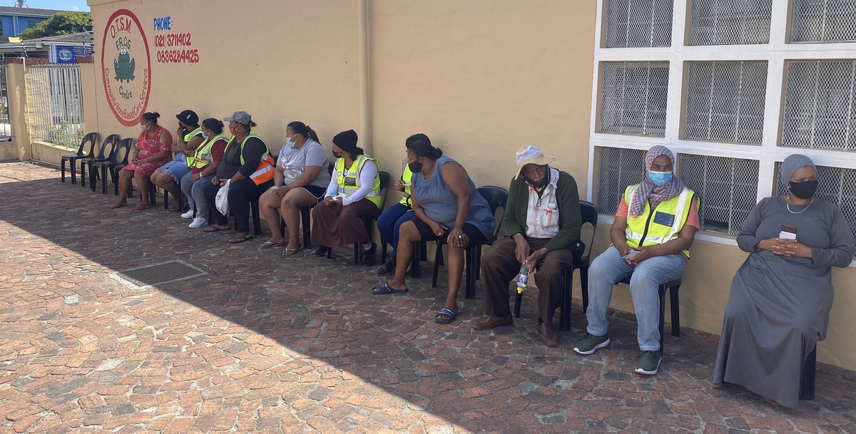 biastef1's tweet photo. A special thank you to our community members of Mitchells Plain who came out in numbers on 1st December 2021 #FAMSA #South African Police Services #man-up  #StandardBank and our dedicated staff of OTSM (FROG Centre)for a successful &amp; memorable World AIDS &amp; Wellness Day. https://t.co/4Qsu9L1CN1