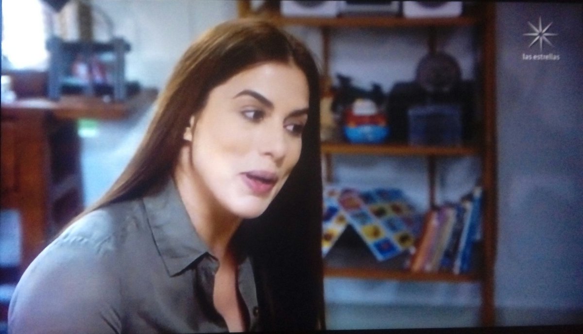 mandyrock22's tweet photo. #ContigoSi como me encanta ver actuar desde #BuenosAires a la #Divina #Encantadora #Maravillosa #TalentosaActriz👋👋👋 la #GeniaTotal @tanializardomx que #EsLoMas interpretando el #GenialPersonaje que todos amamos #LuzGuerrero en la #GranNovela @contigo_mx @Canal_Estrellas https://t.co/APLqXpiPT1