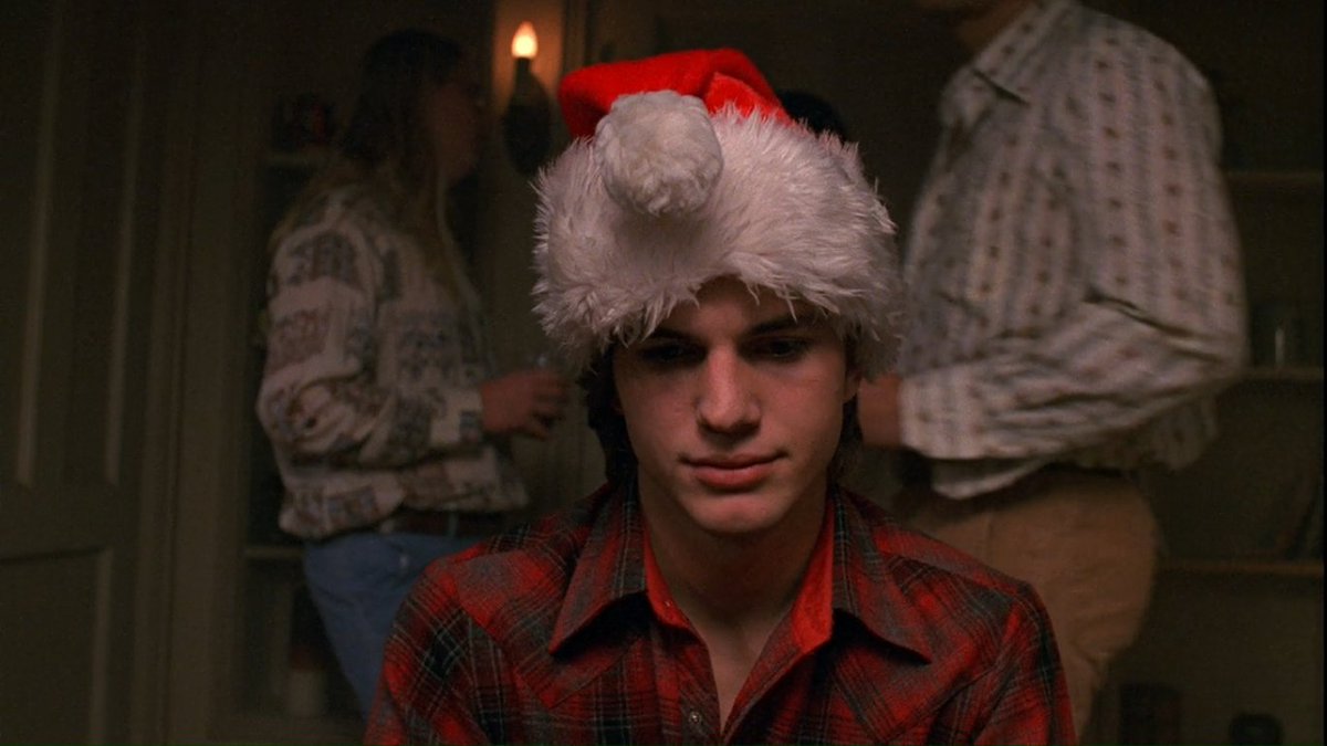 that70scontext's tweet photo. help me pick a christmas icon https://t.co/LMiKKtagAL
