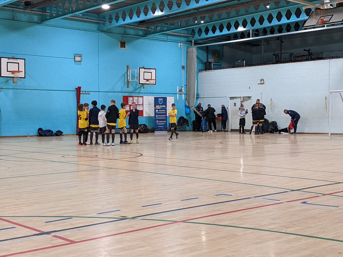 Great to attend <a href="/Cheshire_FA/">Cheshire Football Association</a>  CPD event seeing how grassroots can develop and be enhanced through Futsal....thanks to Ian Bateman and @wirefutsal1