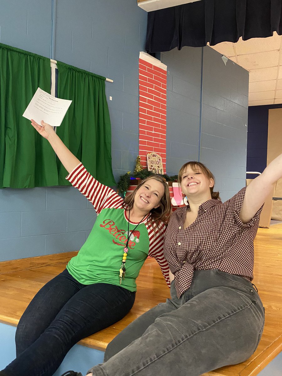 itsMoDrake's tweet photo. Third grade performance practice #joyful yet #exhausting @es_luther @CCISD #CCISDProud #ChristmasPrograms @IHeartCKH https://t.co/IqeK9MD9mU